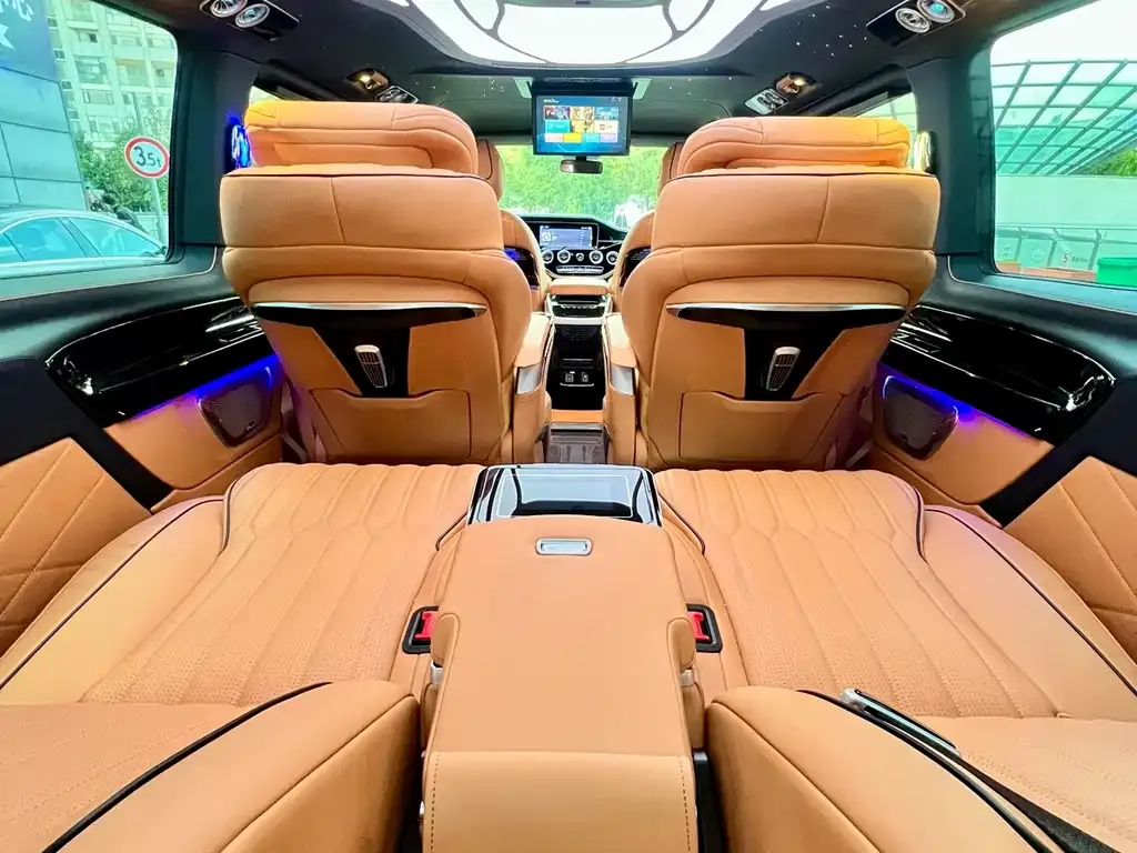 Mercedes-Benz Vito 2024 из CN, фото 8