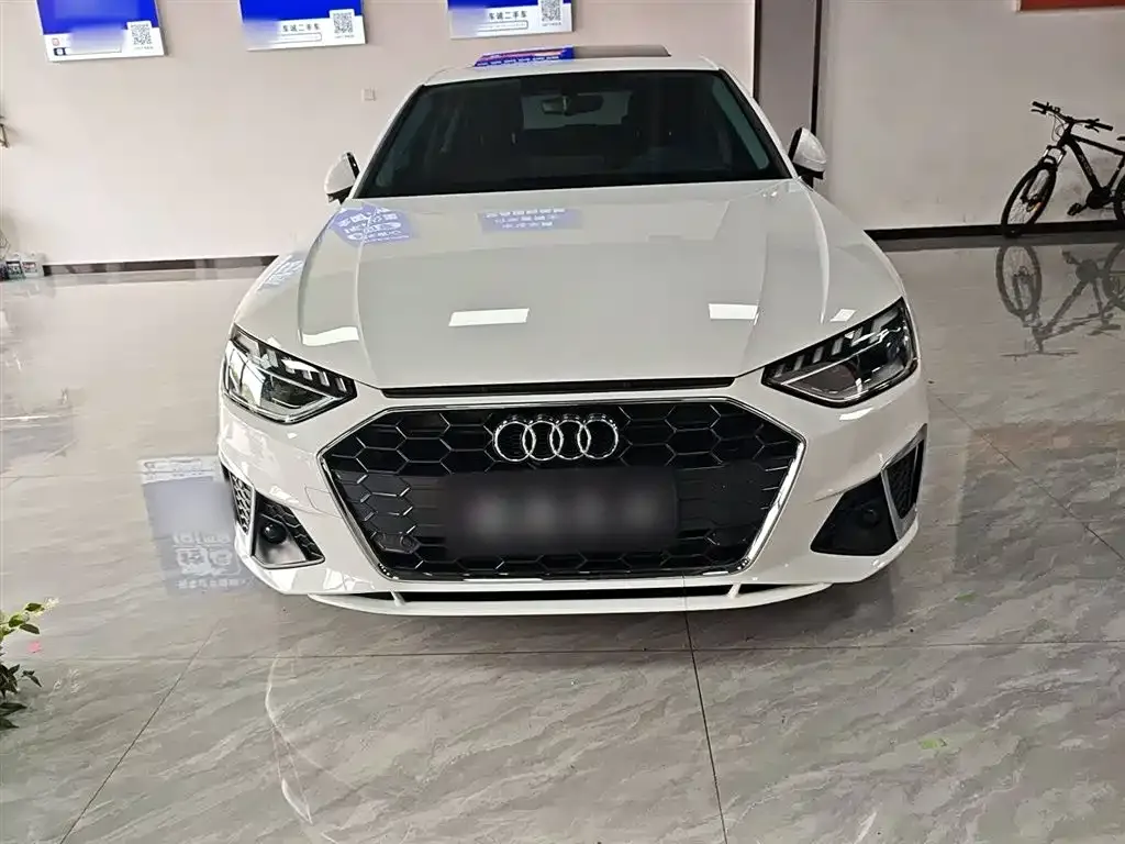 Audi A4L 2024 из CN, фото 3