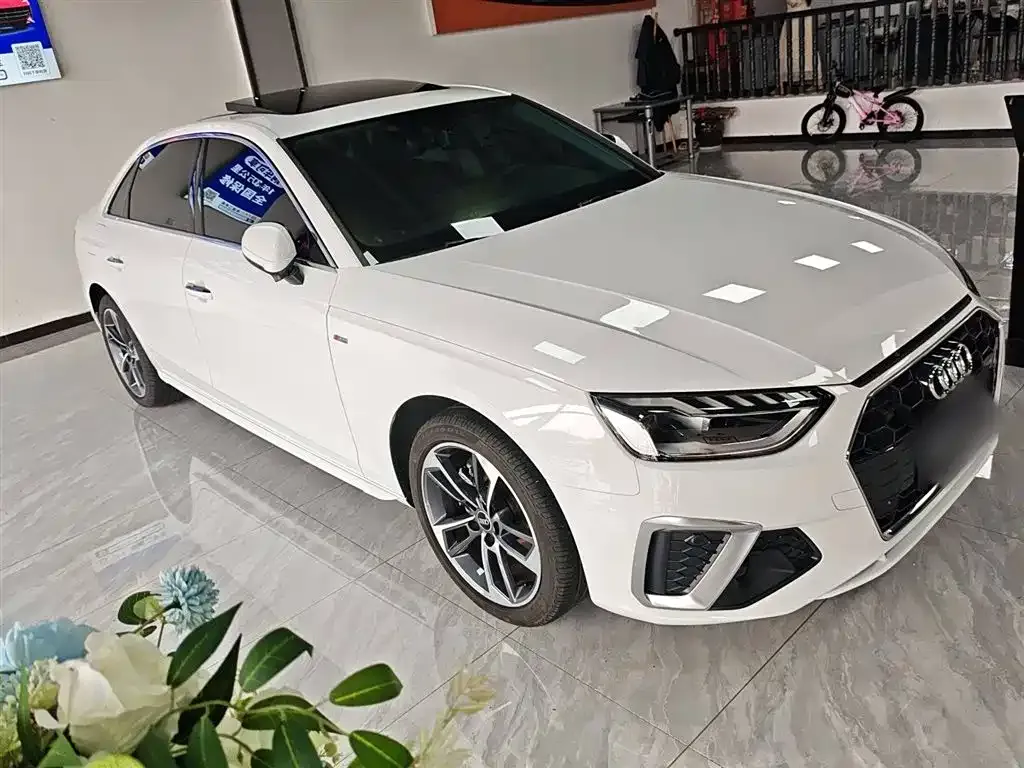 Audi A4L 2024 из CN, фото 4