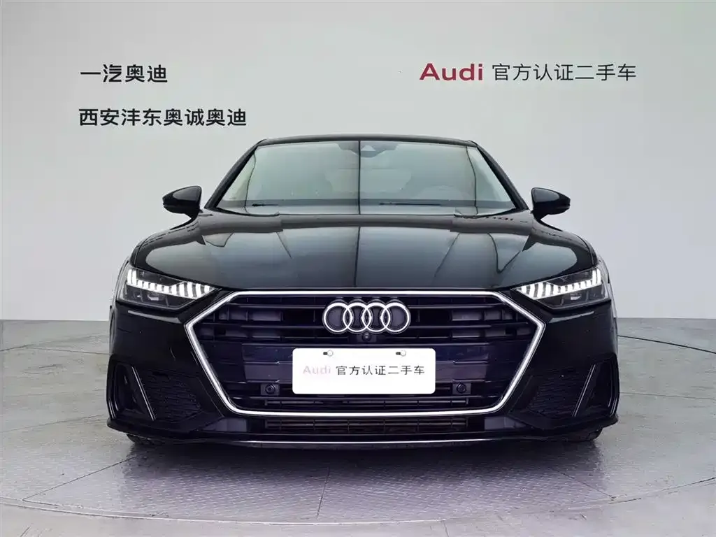 Audi A7 2021 из CN, фото 2