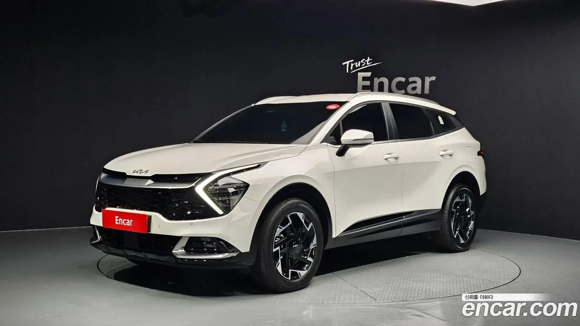 Kia Sportage — фото 1