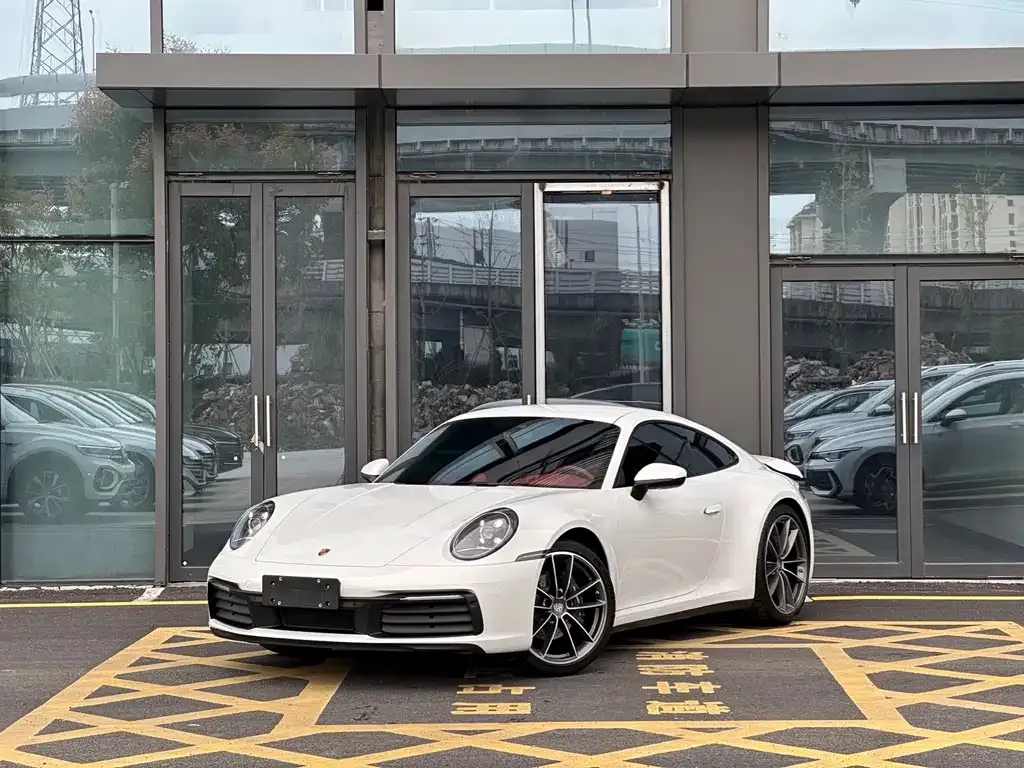 Porsche 911 2024 из CN, фото 1