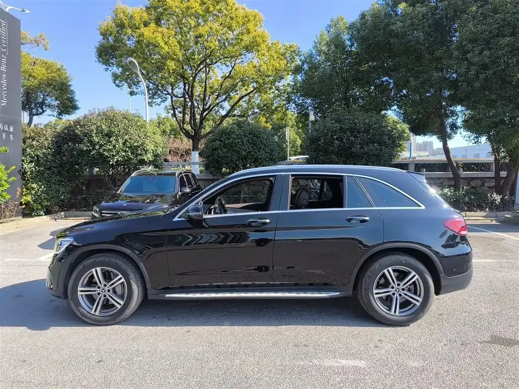 Mercedes-Benz GLC — фото 2