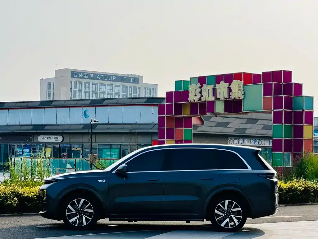Li Auto L8 2024 из CN, фото 3