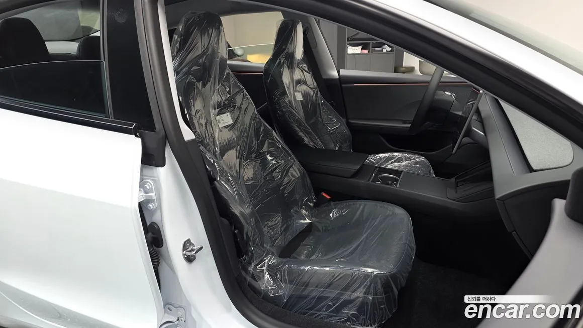 Tesla Model 3 2025 из KR, фото 10