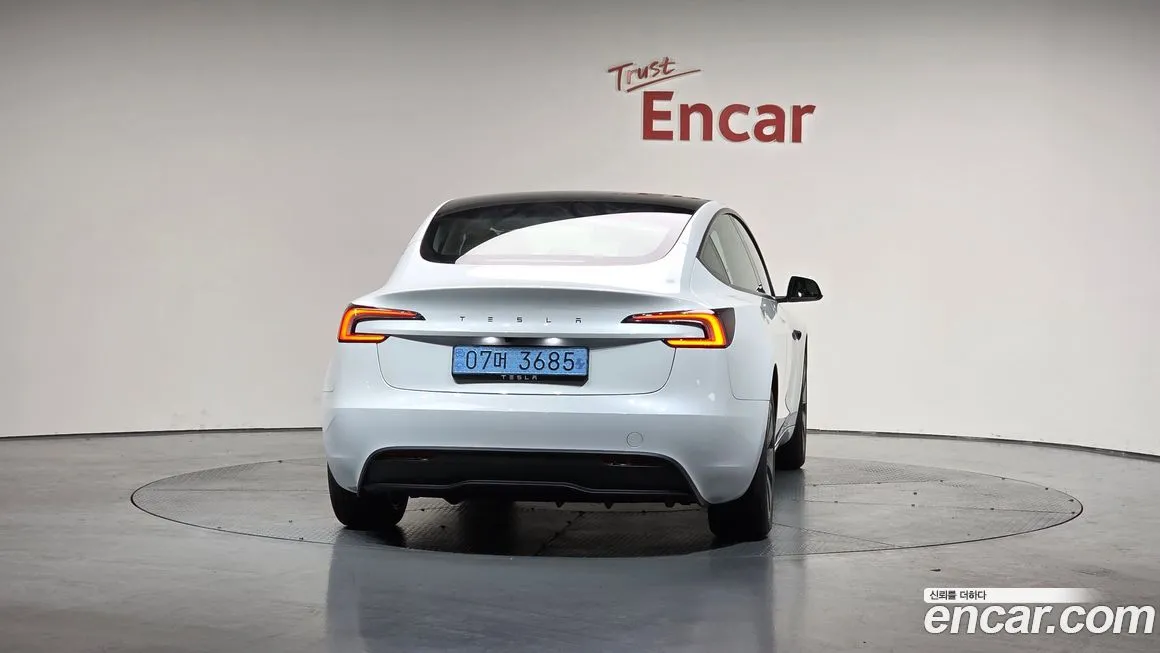 Tesla Model 3 2025 из KR, фото 4