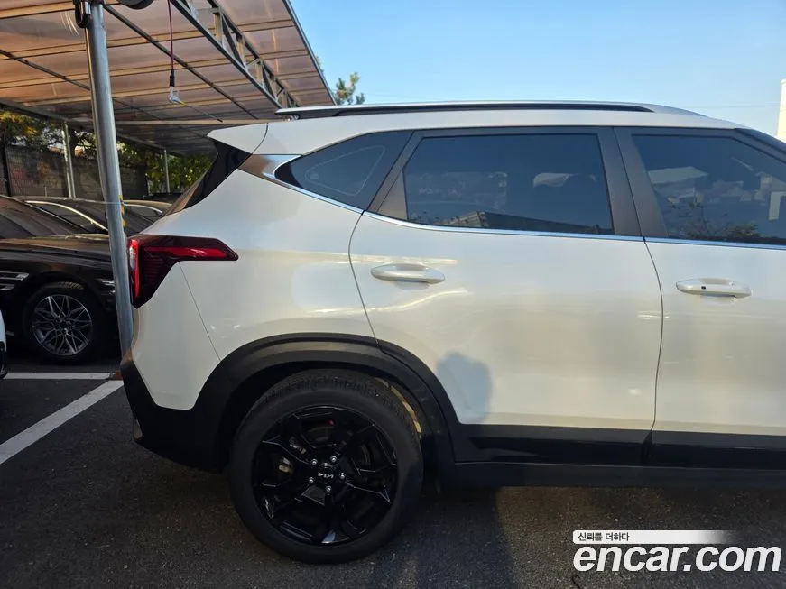 Kia Seltos 2023 из KR, фото 6