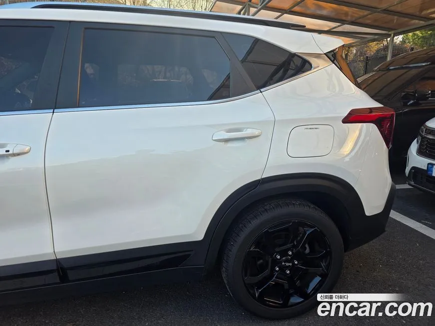 Kia Seltos 2023 из KR, фото 8