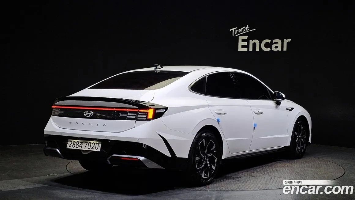 Hyundai Sonata 2024 из KR, фото 2