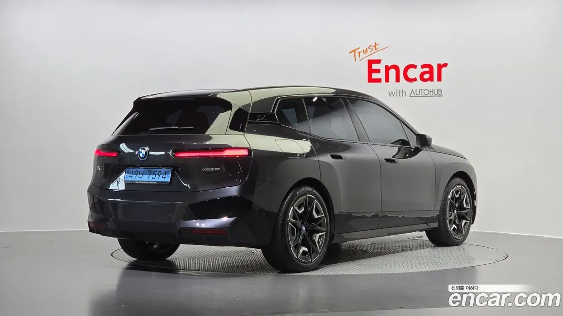 BMW iX 2023 из KR, фото 2