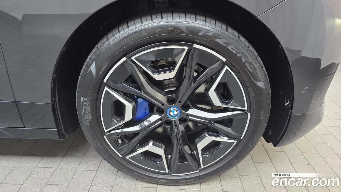BMW iX 2023 из KR, фото 5