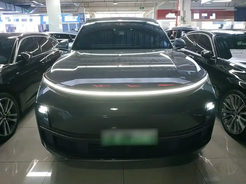 Li Auto L8 2023 из CN, фото 3