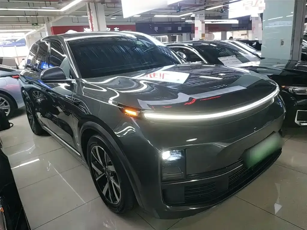 Li Auto L8 2023 из CN, фото 4