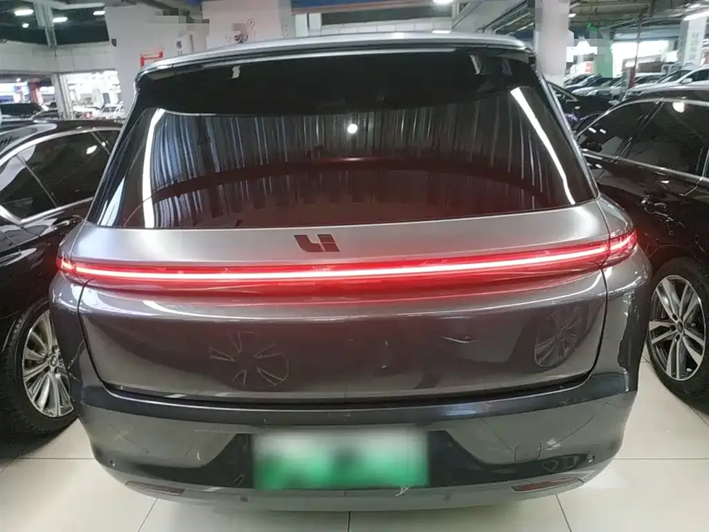 Li Auto L8 2023 из CN, фото 6
