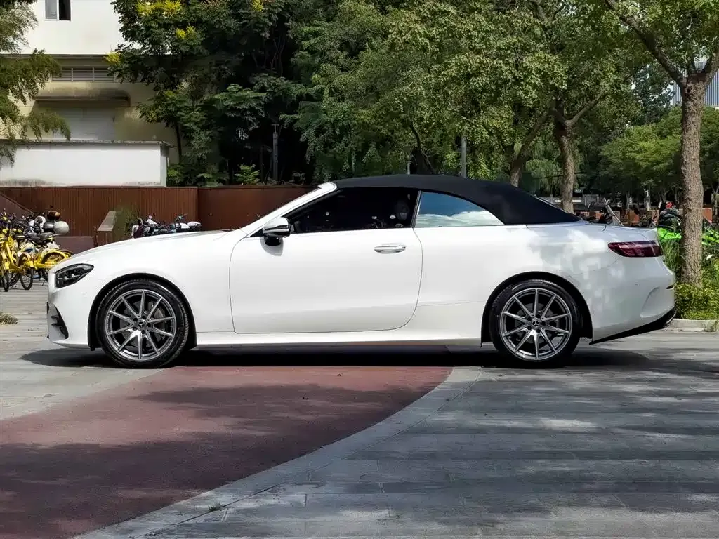 [object Object] E-Class (Import) 2023 из CN, фото 4