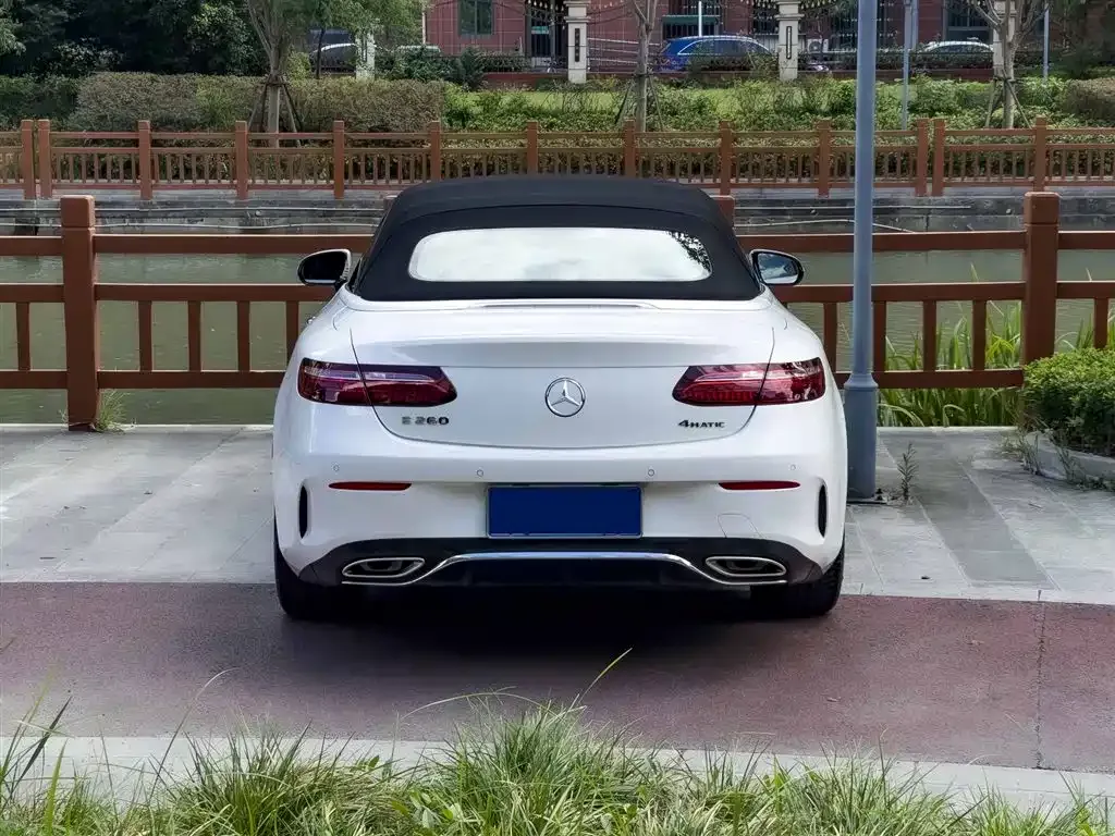 [object Object] E-Class (Import) 2023 из CN, фото 6