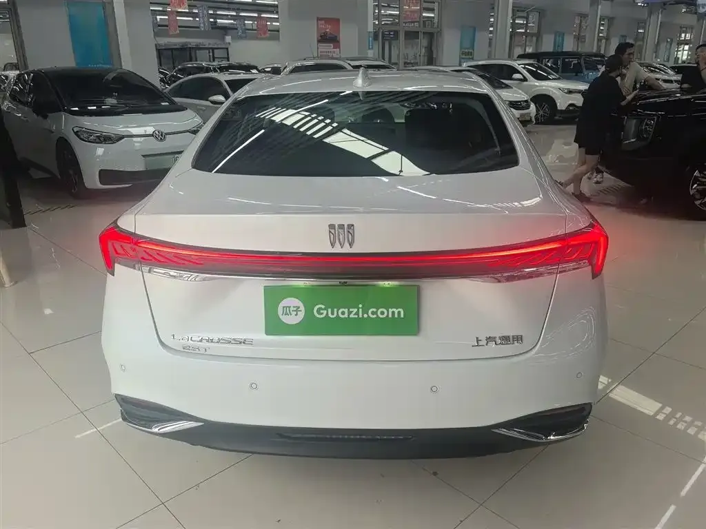 Buick LaCrosse 2025 из CN, фото 10