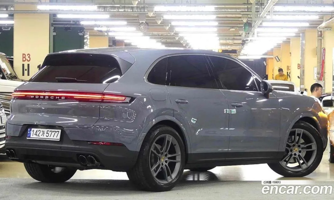 Porsche Cayenne 2024 из KR, фото 3