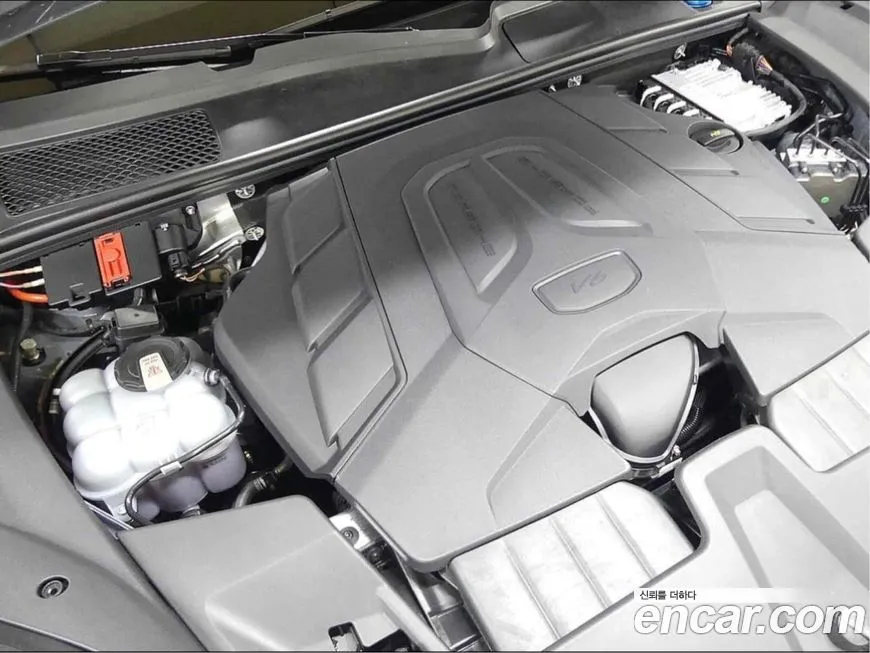 Porsche Cayenne 2024 из KR, фото 5