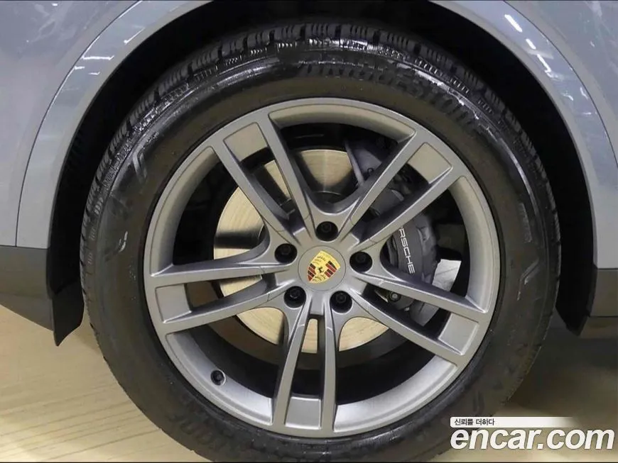 Porsche Cayenne 2024 из KR, фото 9