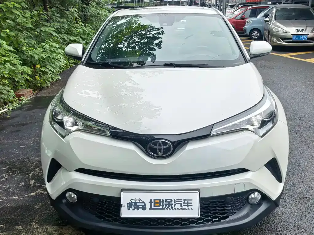 Toyota C-HR 2021 из CN, фото 2