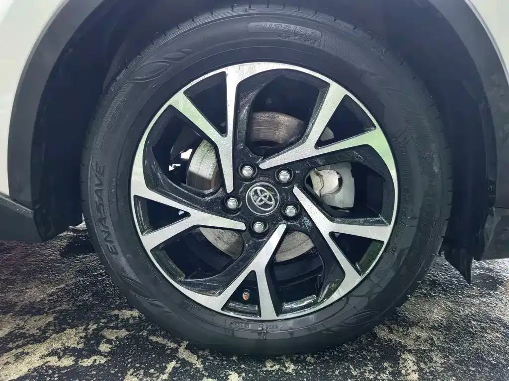 Toyota C-HR 2021 из CN, фото 4