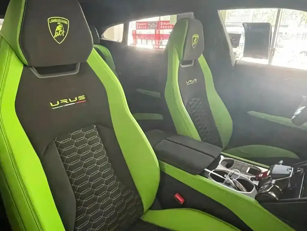 Lamborghini Urus 2021 из CN, фото 10