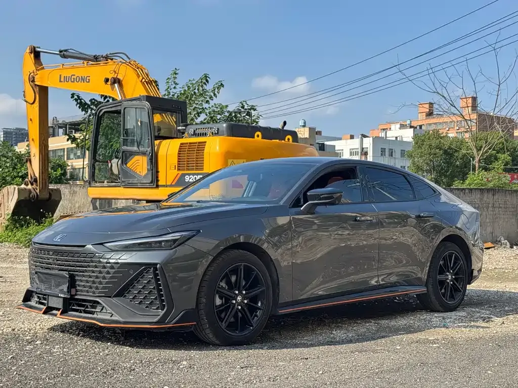 Changan UNI-V 2023 из CN, фото 1