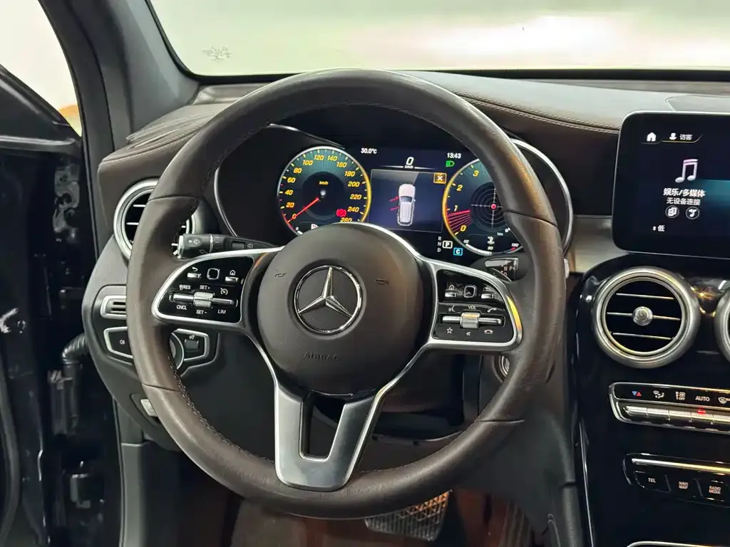 Mercedes-Benz GLC 2022 из CN, фото 8