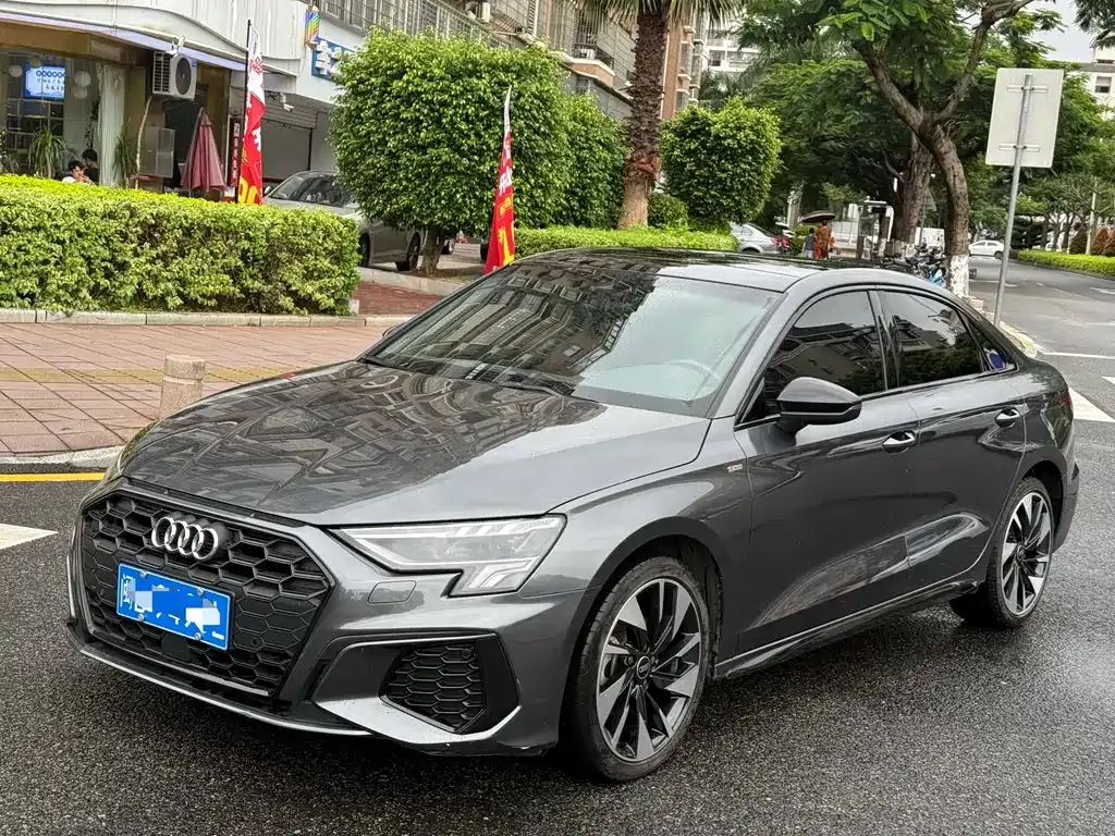 Audi A3 2022 из CN, фото 1