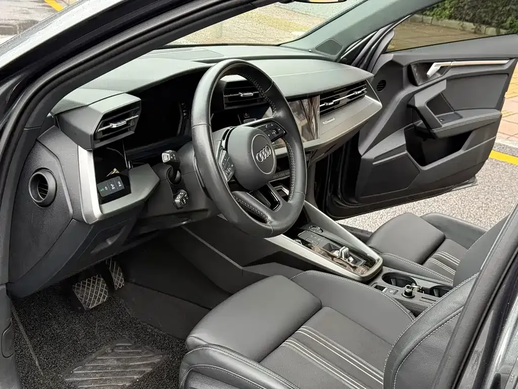 Audi A3 2022 из CN, фото 4