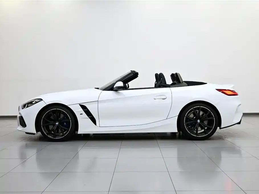 BMW Z4 2023 из CN, фото 5