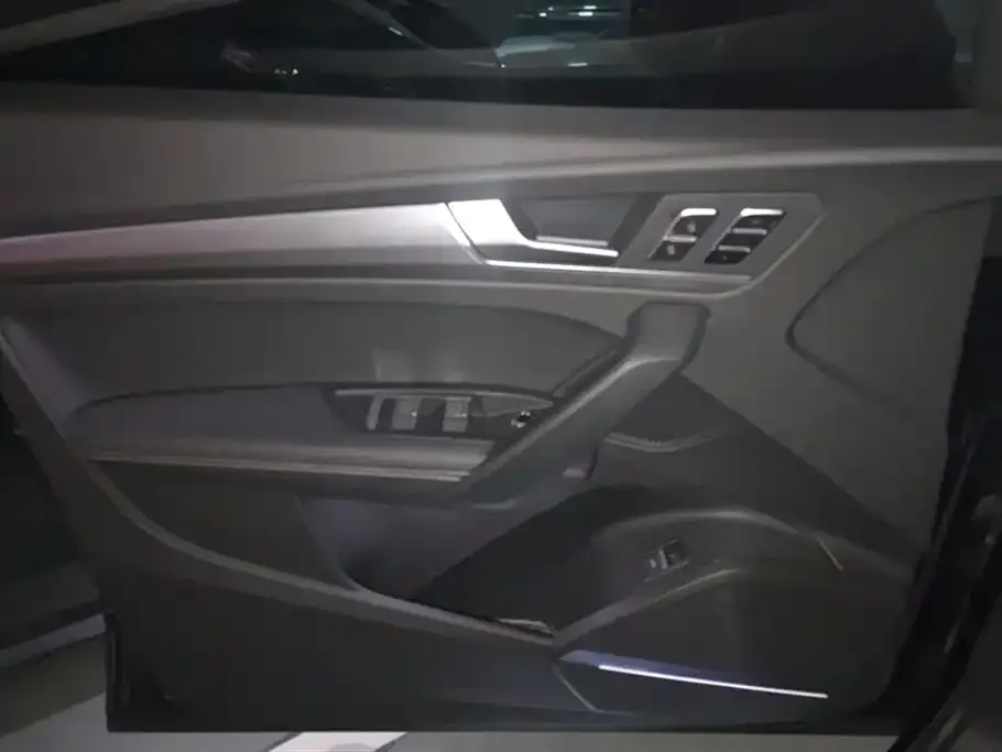 Audi Q5L 2024 из CN, фото 7