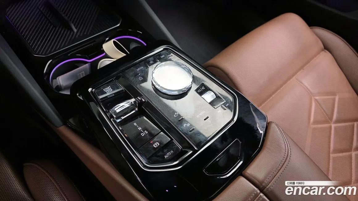 BMW 5-Series 2024 из KR, фото 9