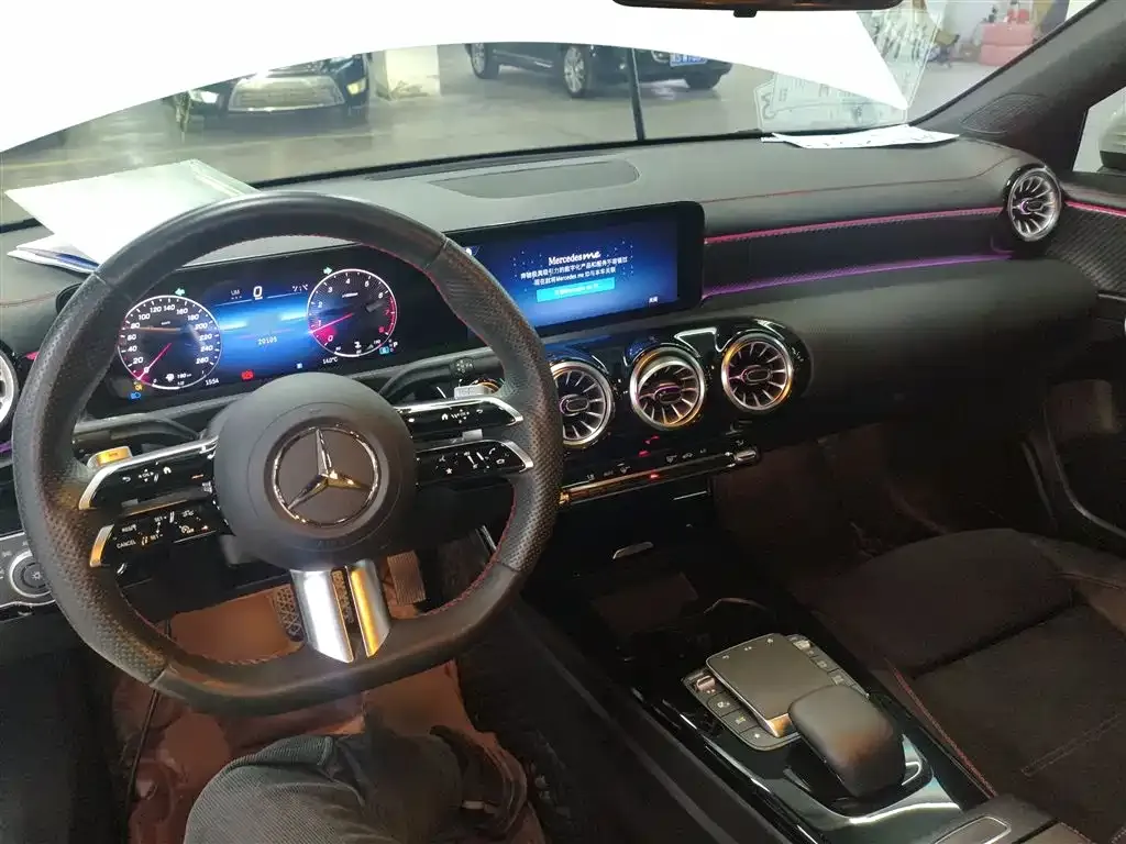 Mercedes-Benz A-Class 2023 из CN, фото 10