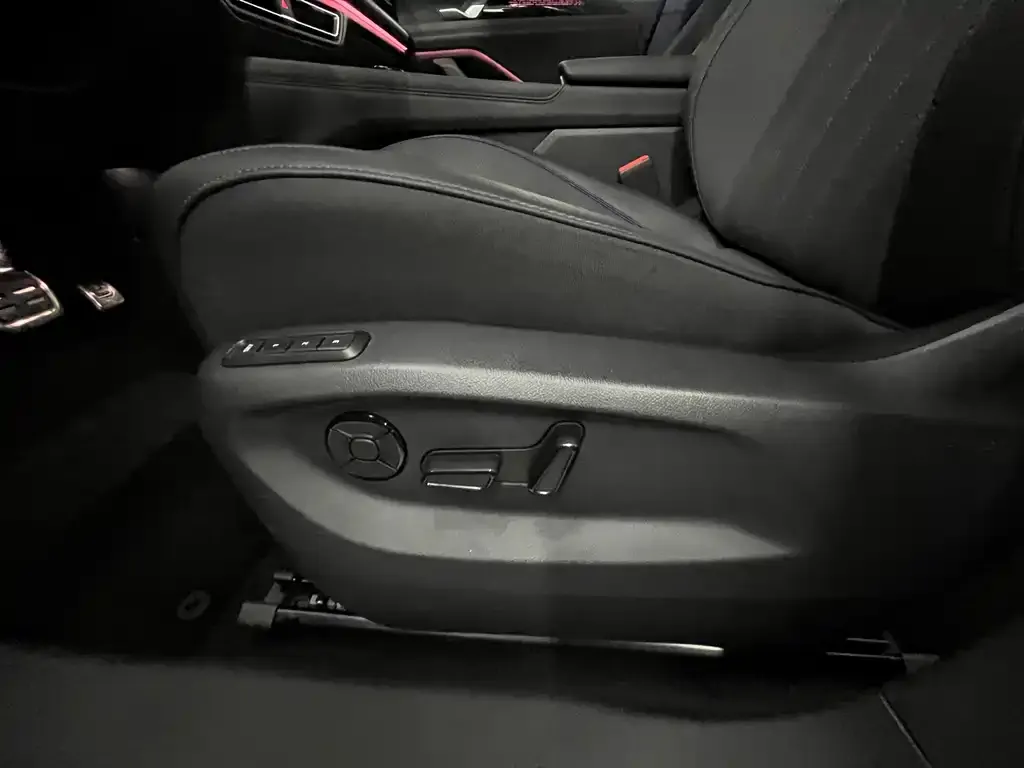 Volkswagen Tiguan L 2025 из CN, фото 7
