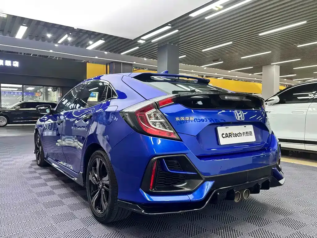Honda Civic — фото 9