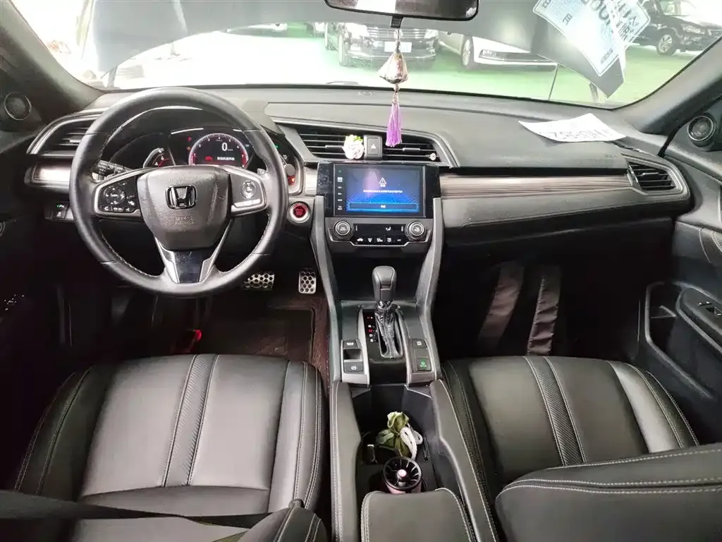 Honda Civic 2022 из CN, фото 10