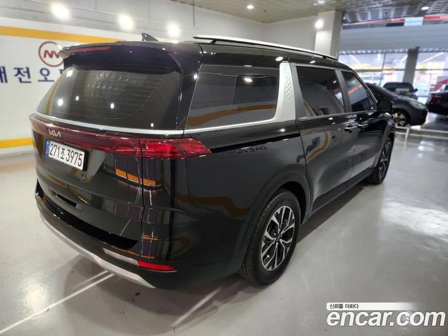 Kia Carnival 2022 из KR, фото 2