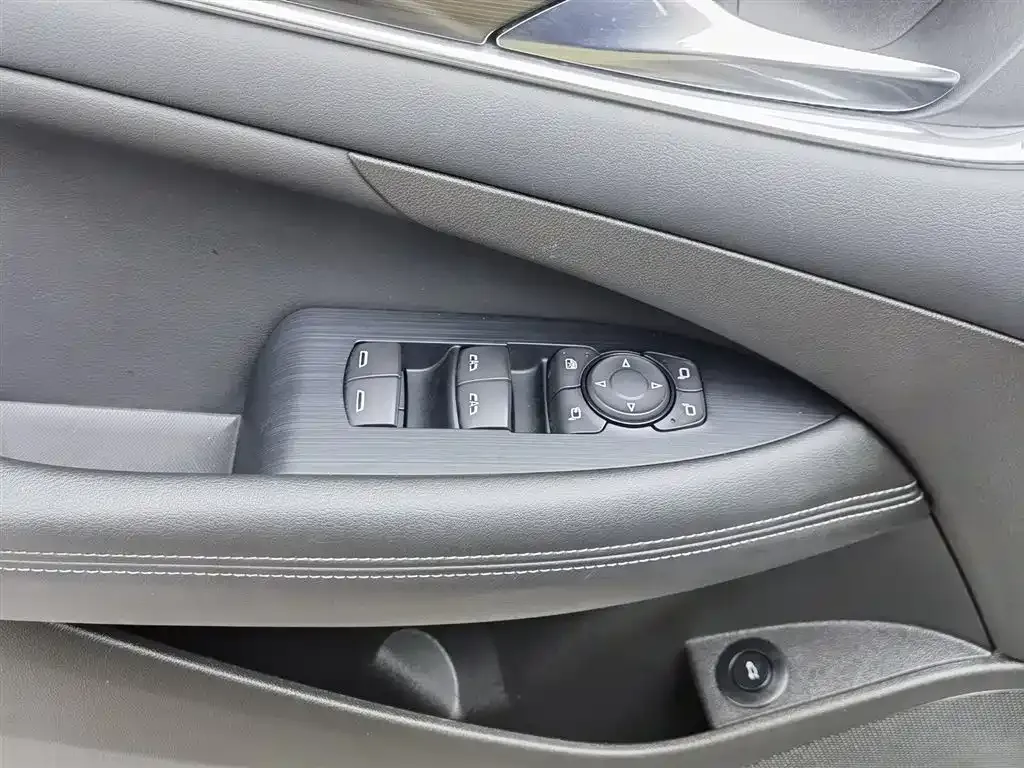 Buick LaCrosse 2022 из CN, фото 9