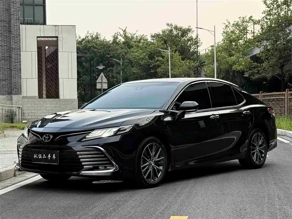 Toyota Camry 2023 из CN, фото 10