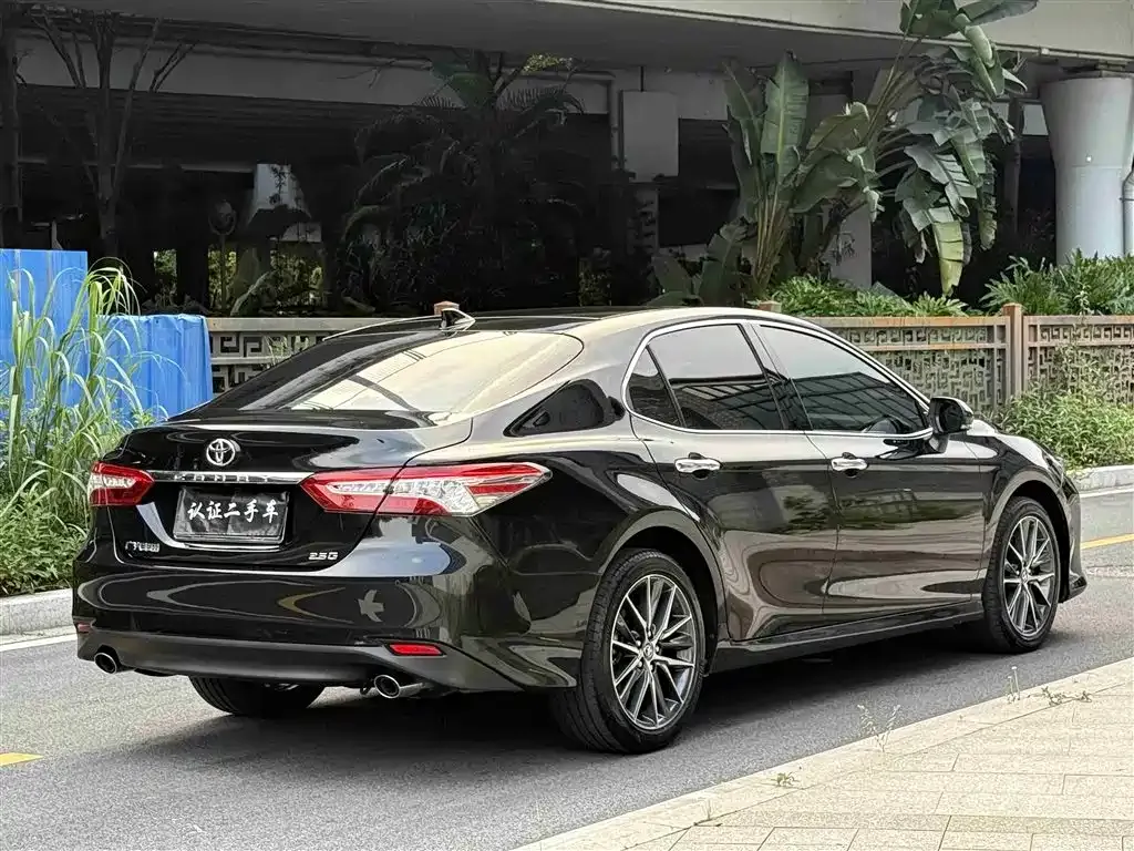 Toyota Camry 2023 из CN, фото 4