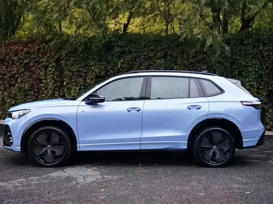 Volkswagen Tiguan L 2024 из CN, фото 5