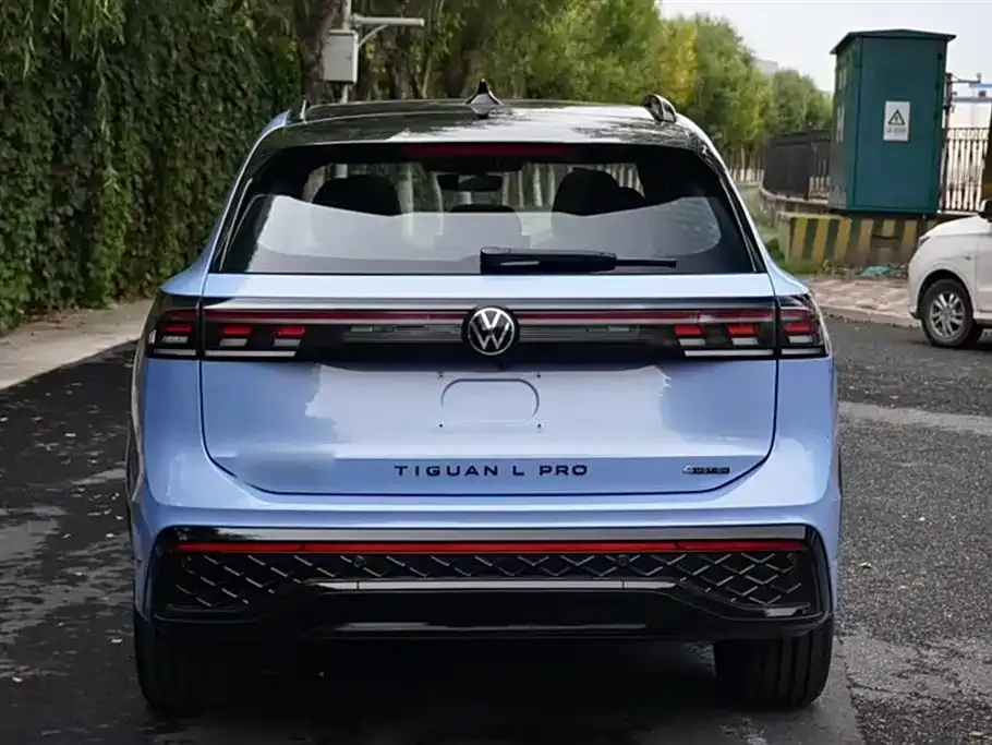 Volkswagen Tiguan L 2024 из CN, фото 8