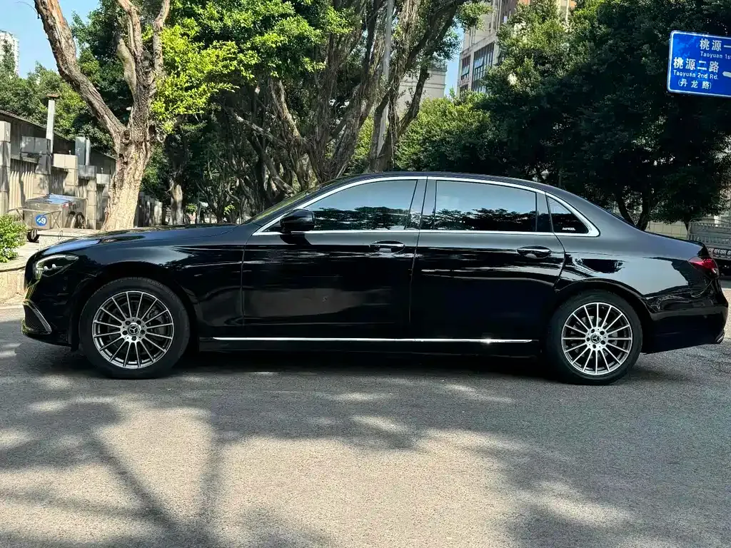 Mercedes-Benz E-Class 2021 из CN, фото 2