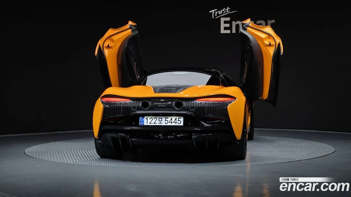 Mclaren Artura 2023 из KR, фото 4
