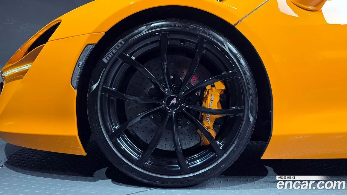 Mclaren Artura 2023 из KR, фото 5