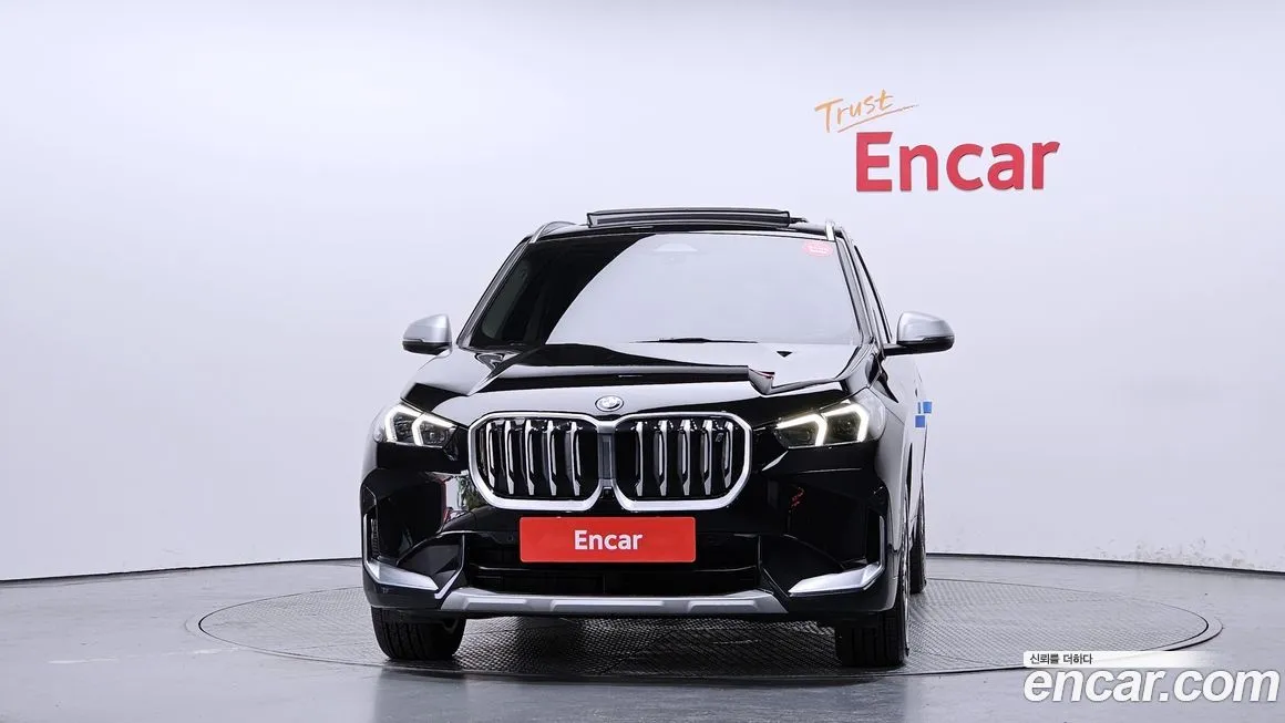 BMW iX1 2023 из KR, фото 3