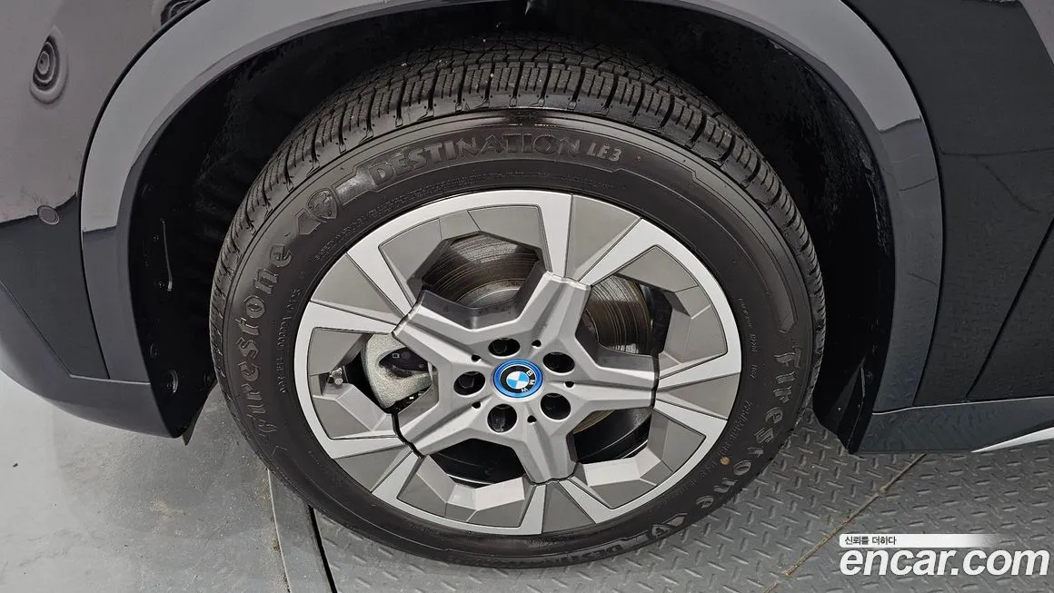 BMW iX1 2023 из KR, фото 5