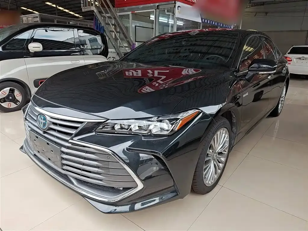 Toyota Avalon 2022 из CN, фото 1